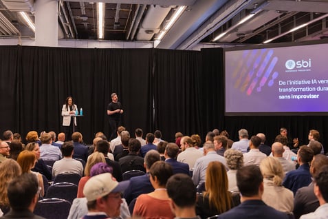  Jean-Luc Sanscartier et Salma Ghersi en conférence transformation IA | Salon Connexion 2026